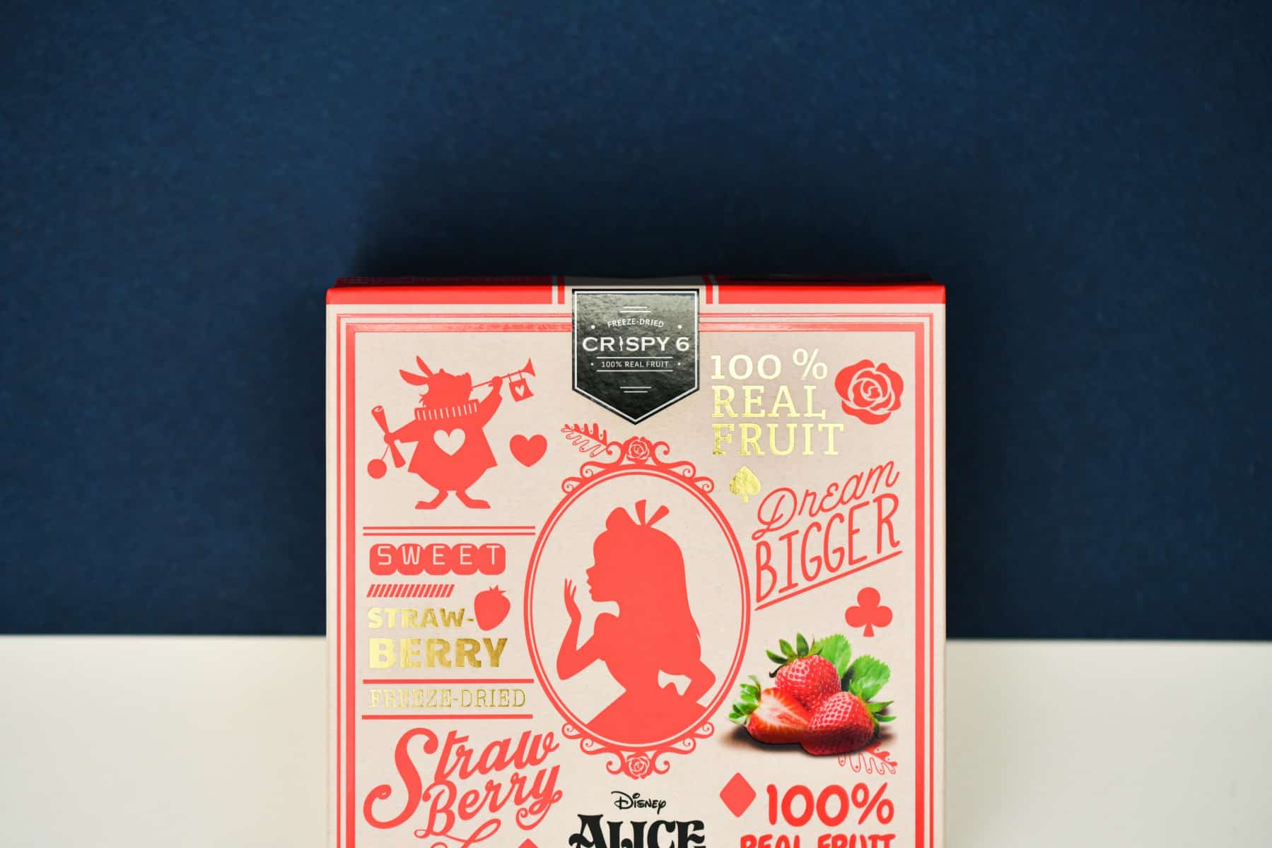 CRISPY 6 Alice in Wonderland Freeze-Dried Fruit Package design