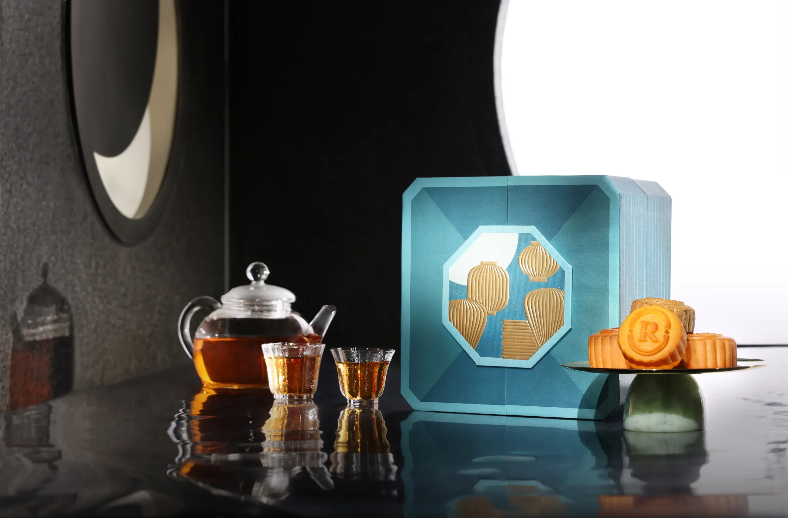 Regent Hong Kong | Mooncake Packaging Design