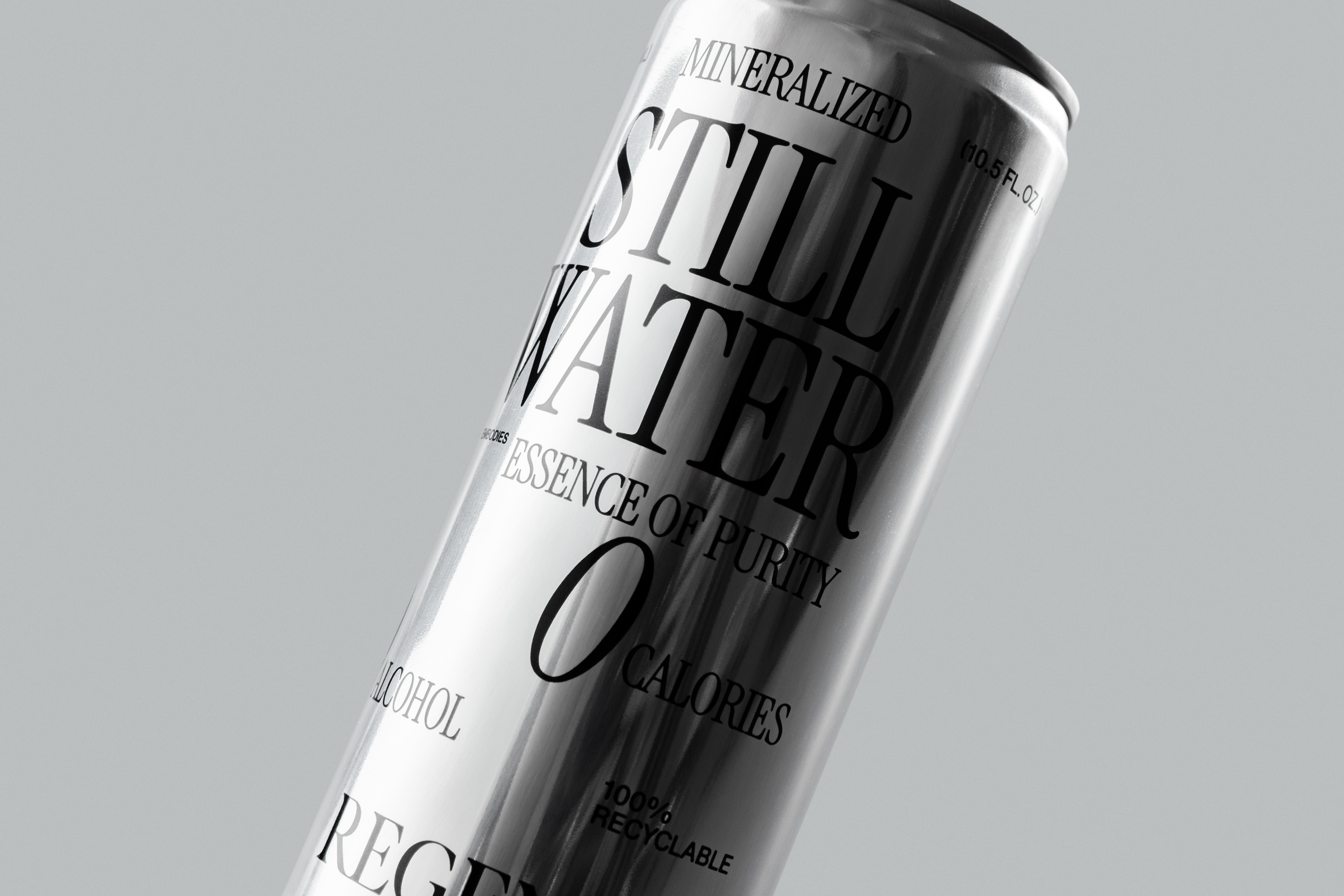 RegentWaterCan_Solo_CloseUp1 package design