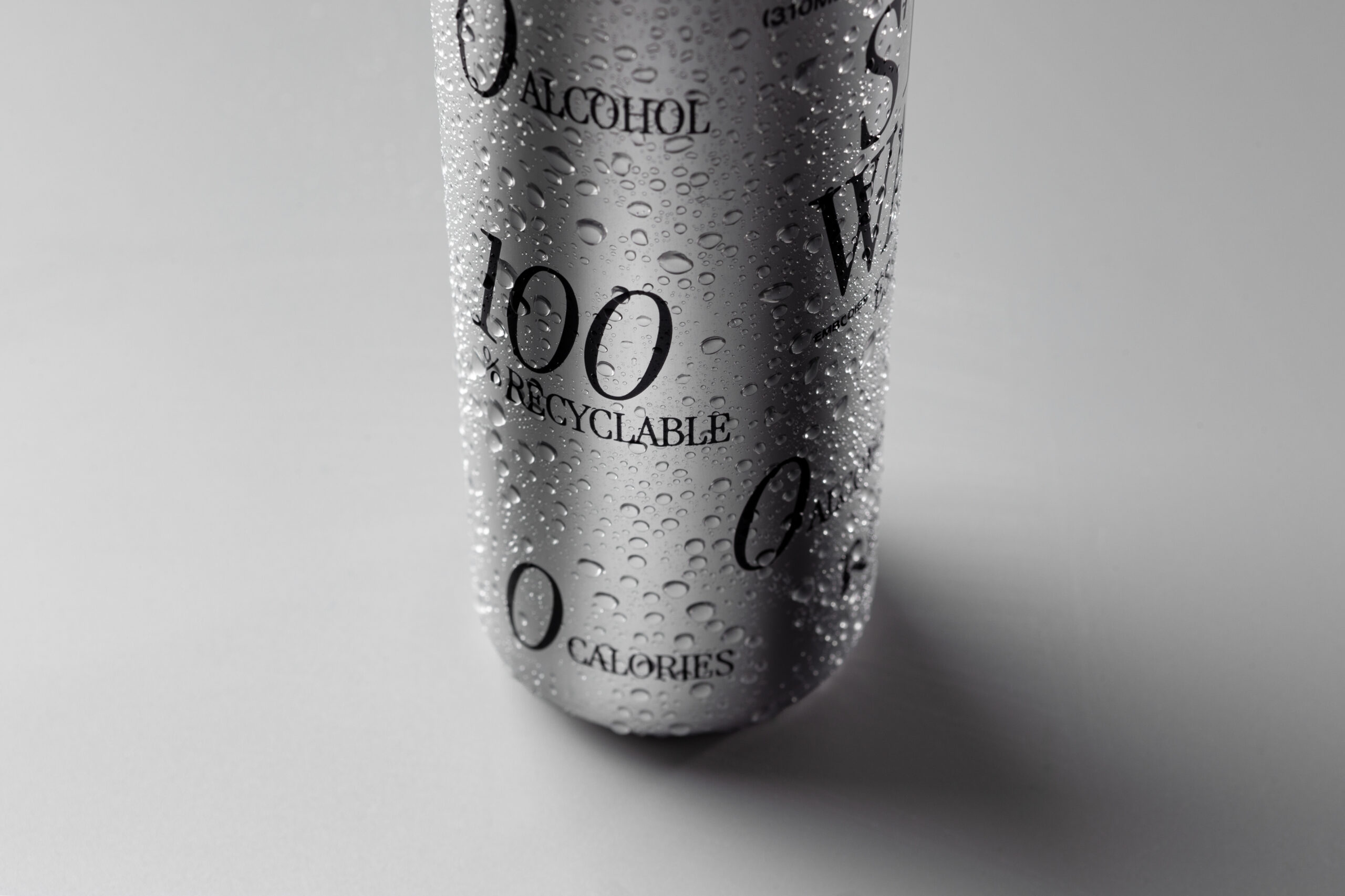 RegentWaterCan_Solo_CloseUp2 文字設計